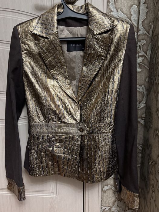 Женский жакет Balliza