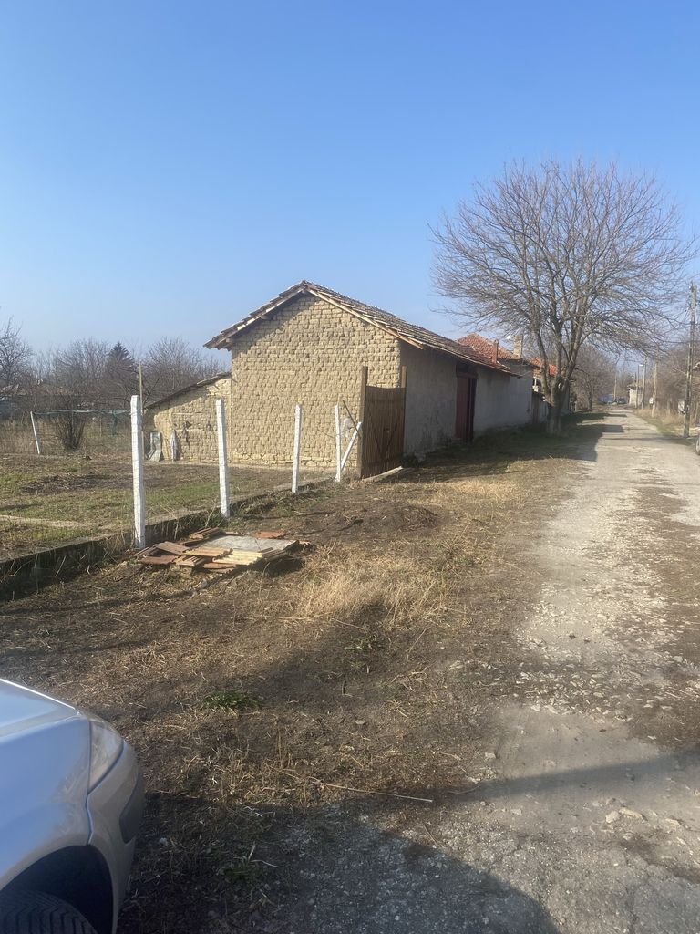 Продава се Парцел в с. Буховци, Област Търговище - 700 кв.м за 11 €/кв.м - Снимка #14