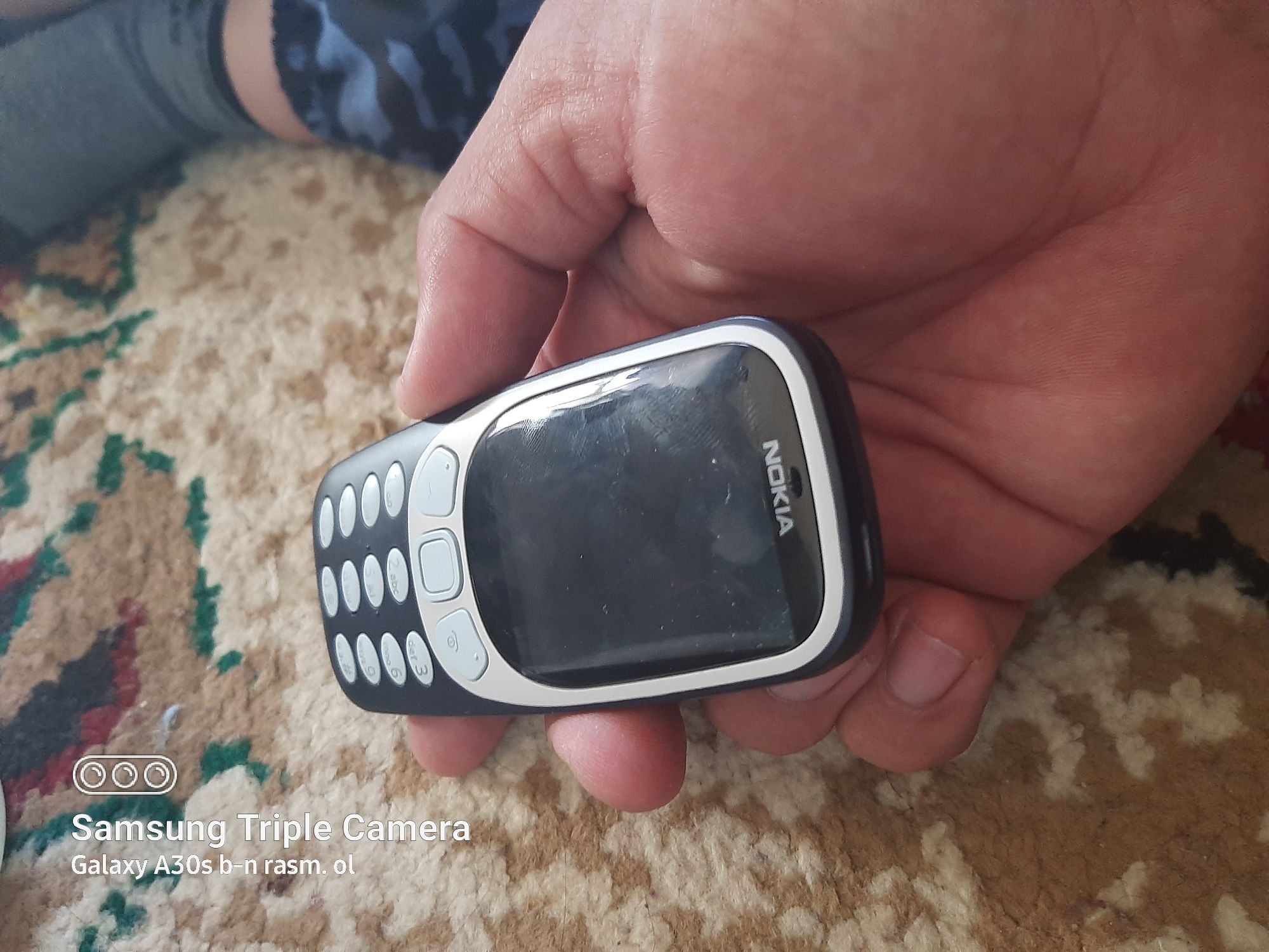 NOKIA 3310 SOTILADI 550 000-so'm pachka yangi karobka dakumenti bor id