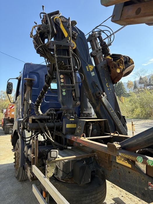 Renault kerax 6x4 abrollkiper macara epsilon