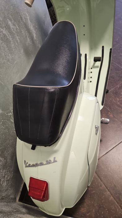 Vespa piaggio 50 special