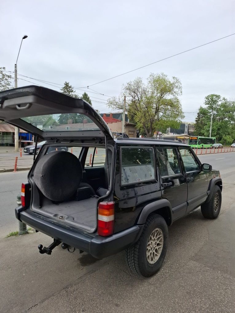 De vânzare Jeep Cherocke XJ 4.0 1998