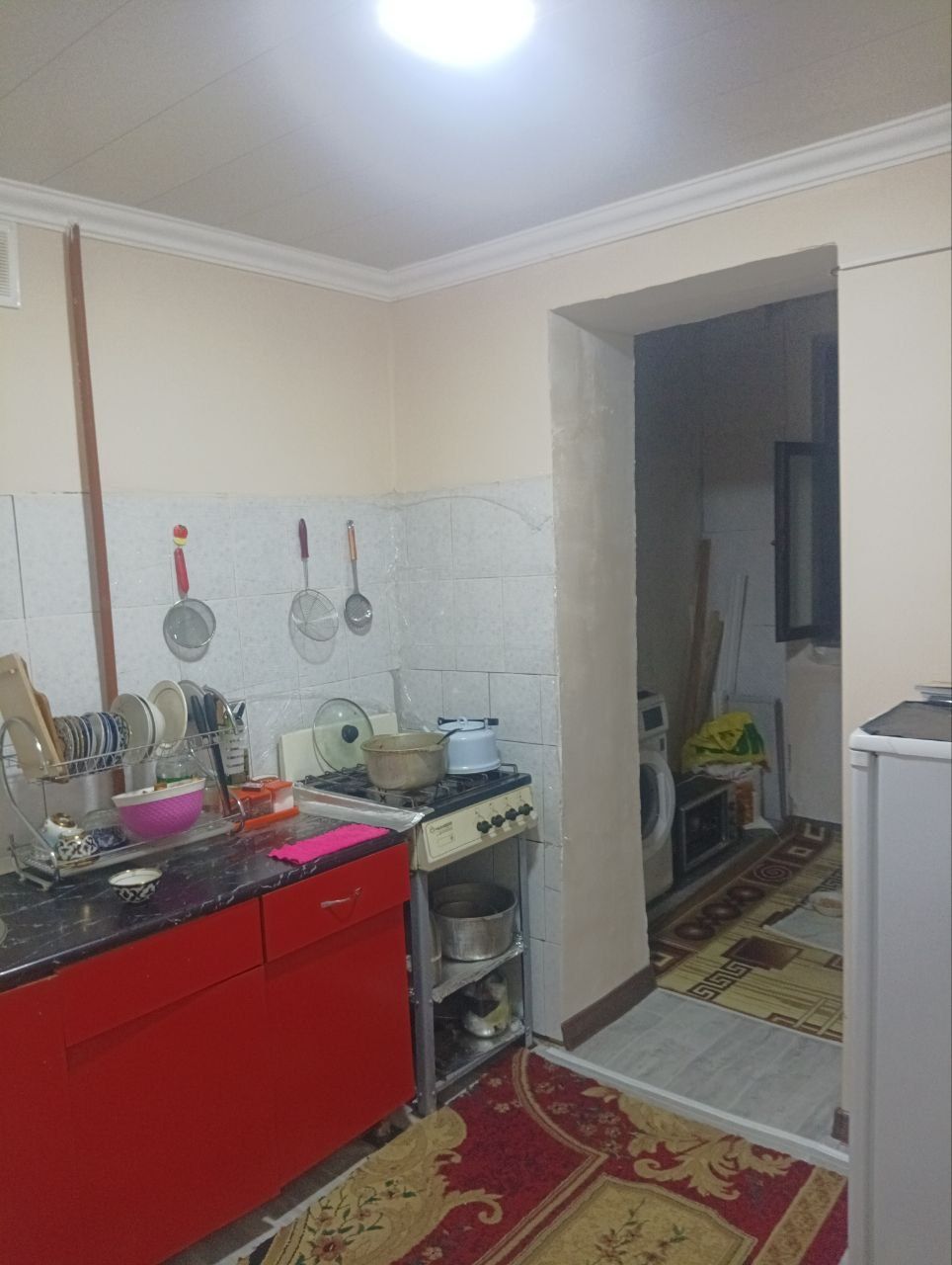 Uy sotiladi 3 xonli 4 etaj