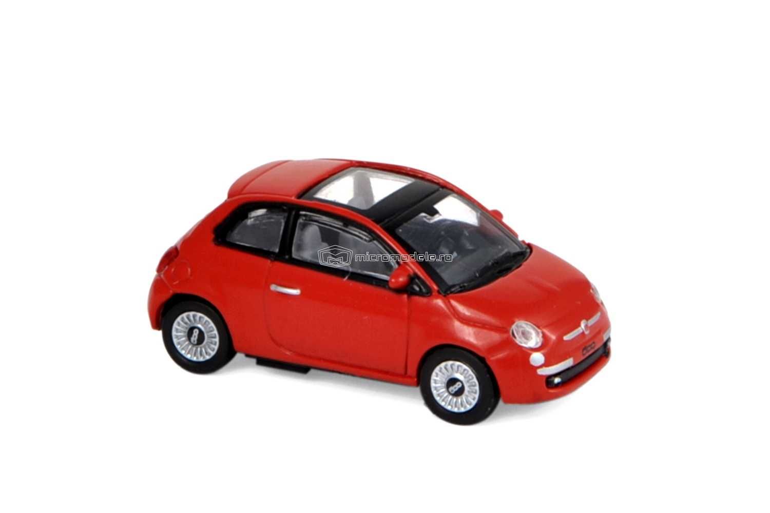 Macheta FIAT 500 Rosu 1/32 metalica de colectie.