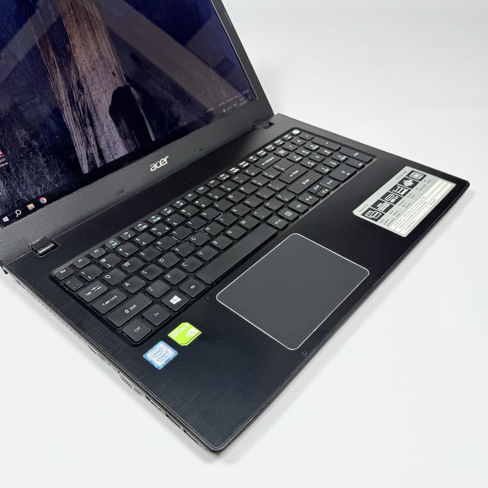 Acer Aspire E5-575G/i5-7200U/NVIDIA GeForce 940MX/8GB DDR4/256GB SSD