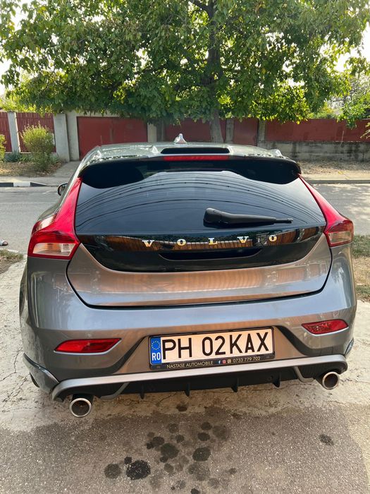 Volvo V40 Rdesign