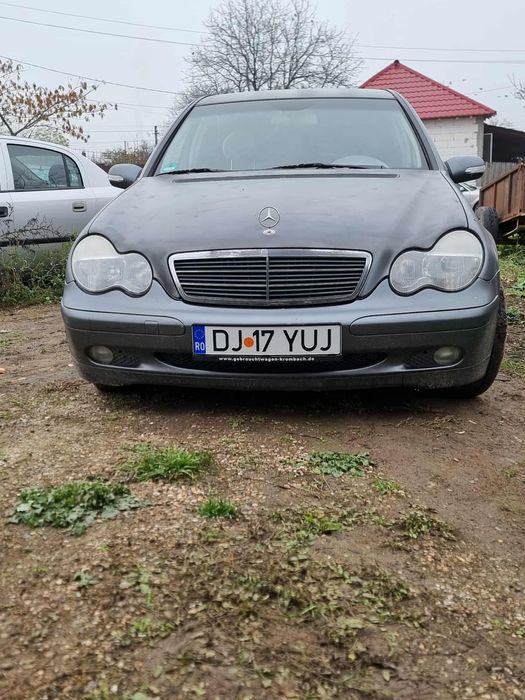 Mercedes-Benz clasa c