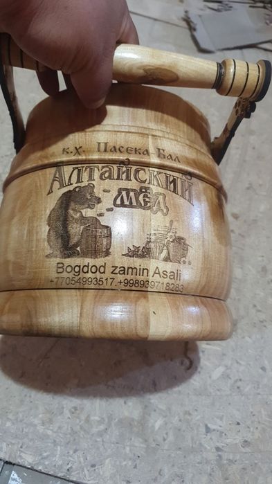 Asalli bochkalar 5kg altay tog'lari asali bilan