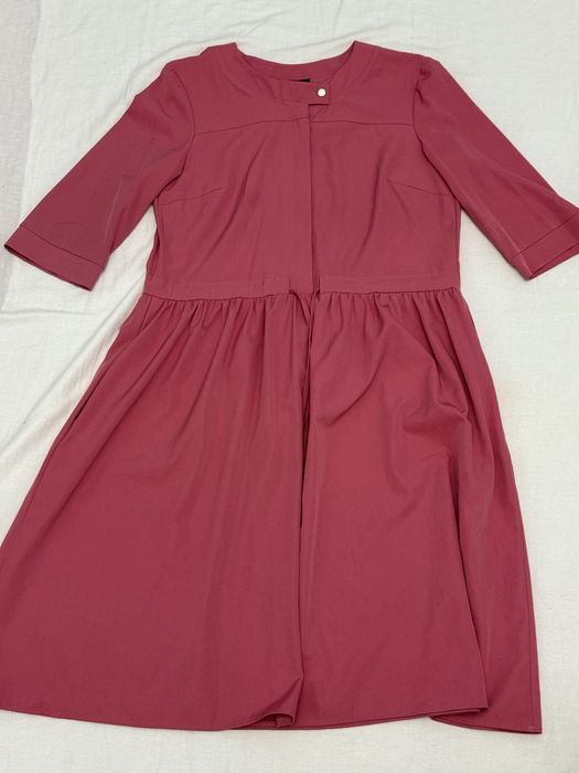 Платья все продается по 2000