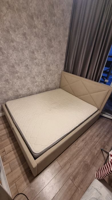 Кровать двухспальная Россия