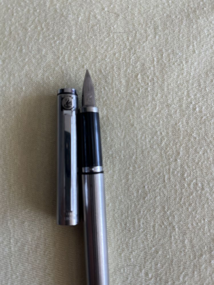 Stilou Pelikan F