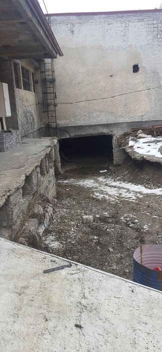 Incrieri Campani spații pentru producție și depozitare