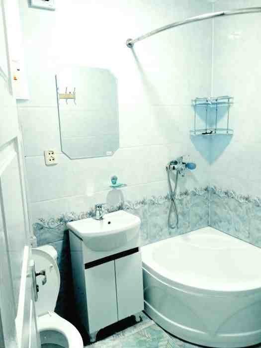 Аренда 3 хонали квартира. Регистонни рупарасида. Узимники