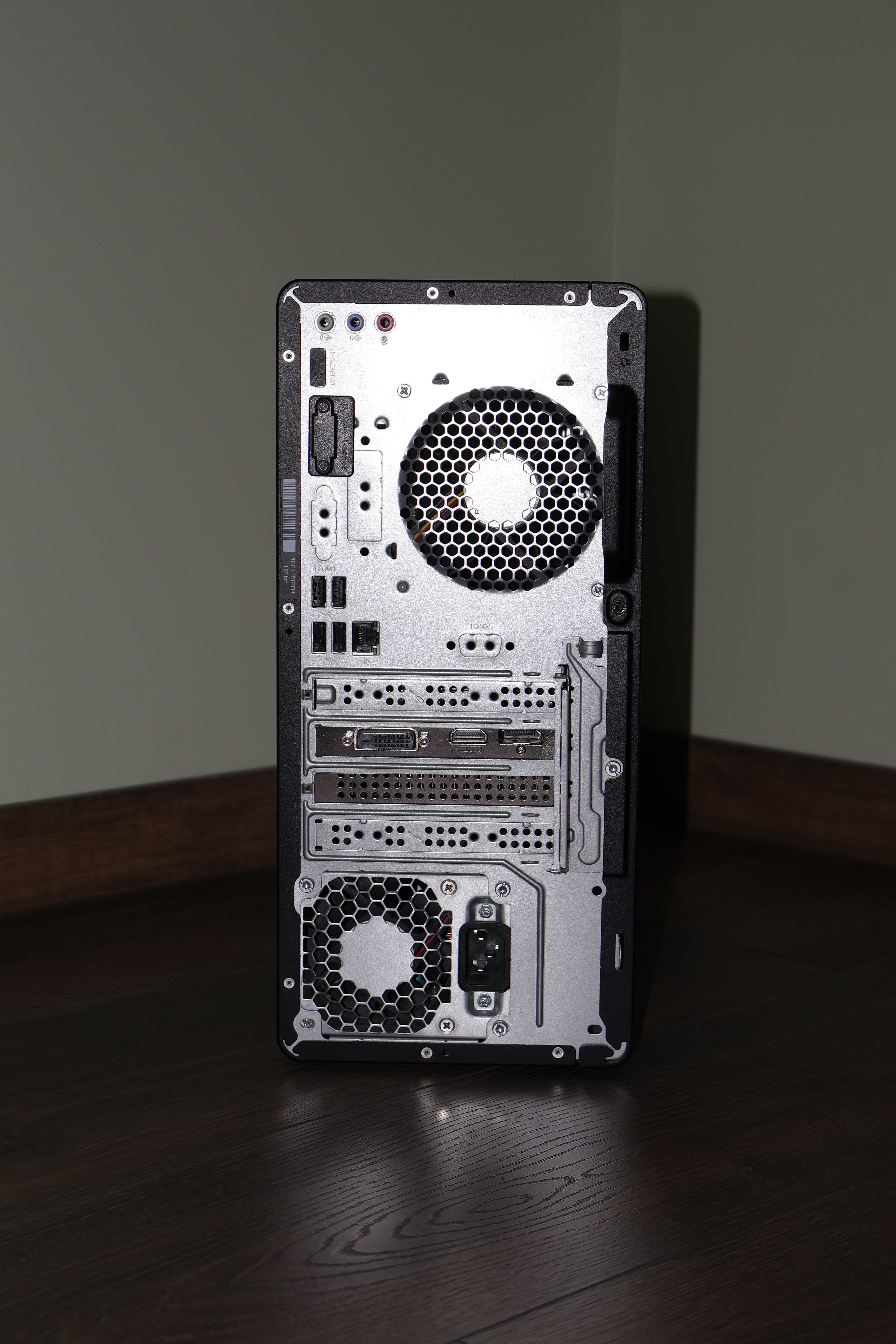 HP Pavilion Gaming PC / Intel Core i5-10400F / Nvidia GTX 1660 Super