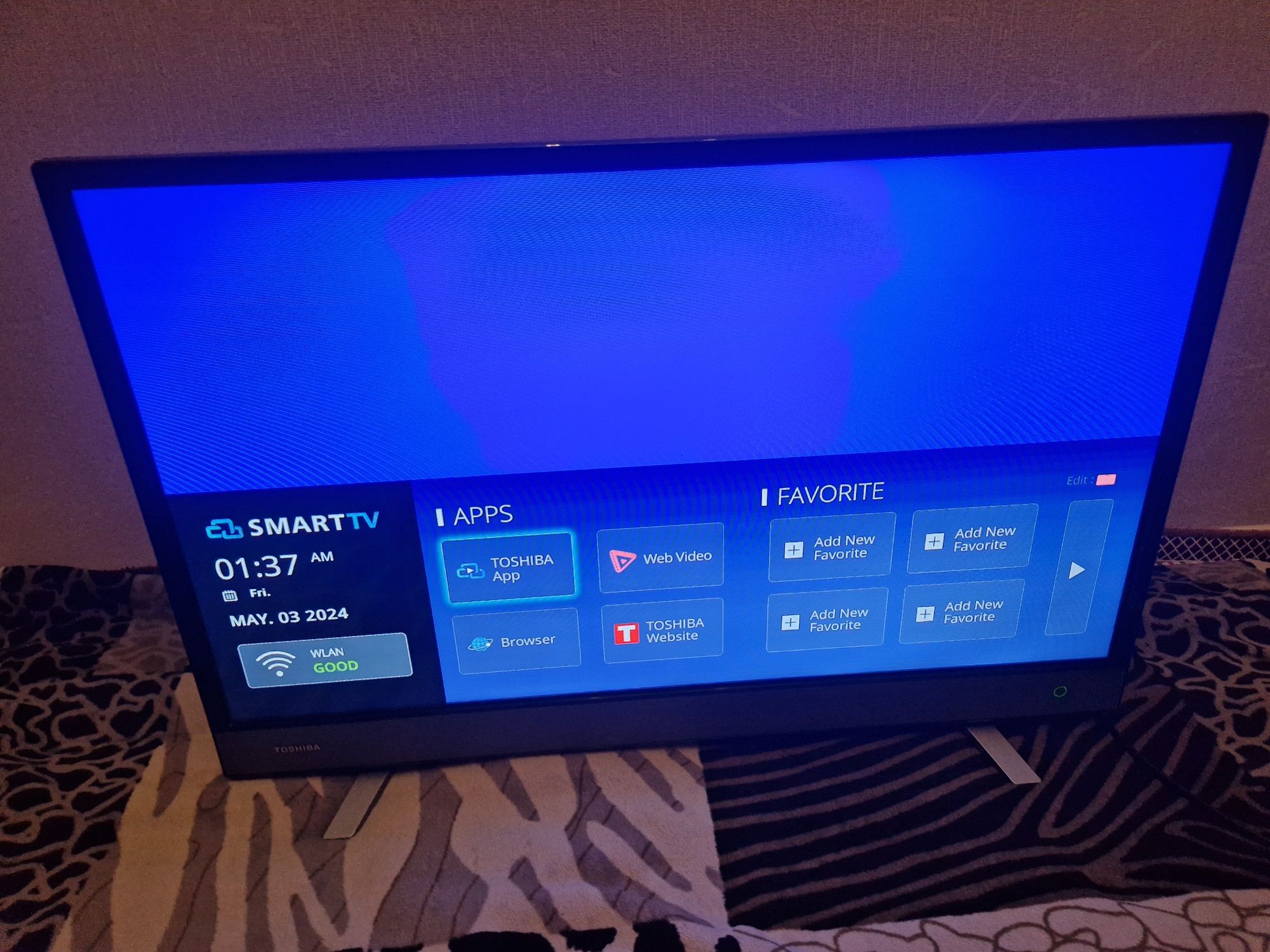 Toshiba Smart Tv 81см Диогональ в идеальном состоянии  !!!