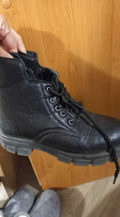 Сет зимни ботуши и обувки за момиче