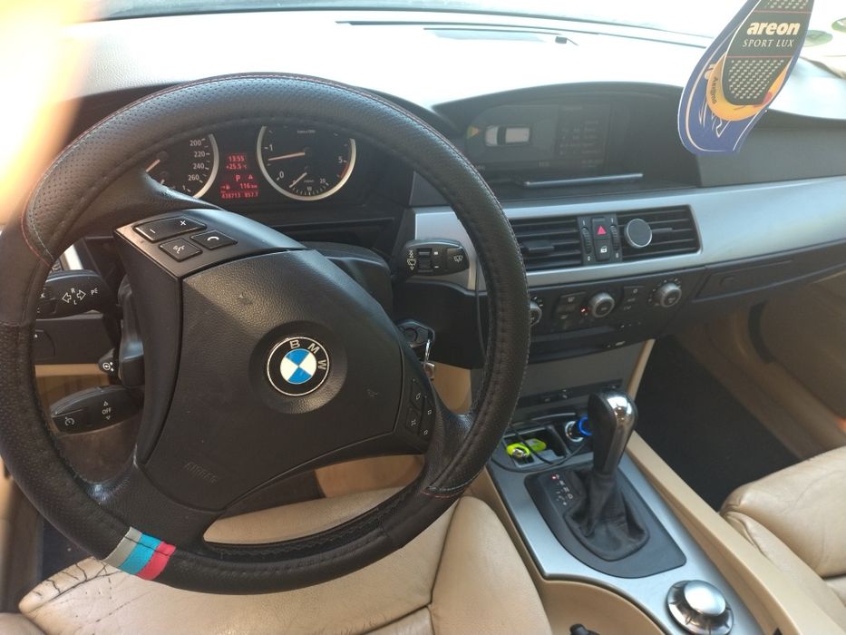 Vând BMW in stare foarte buna de funcționare