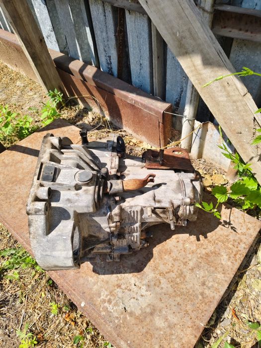 Продам коробку автомобильная