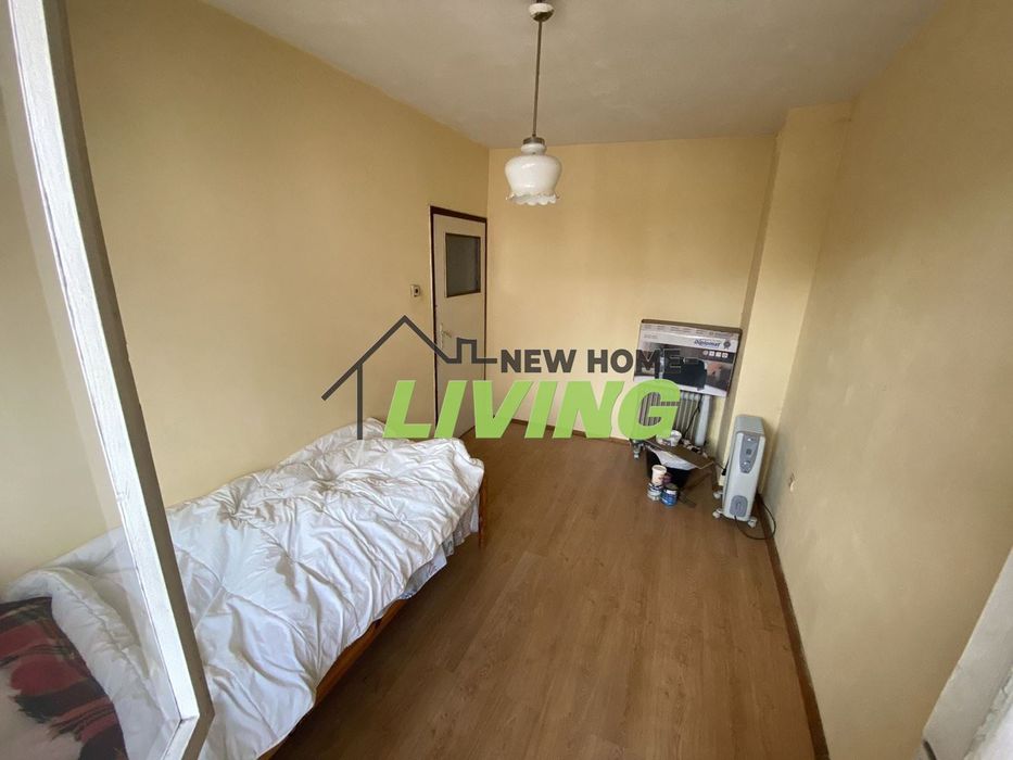 Продава се Четиристаен апартамент в Пловдив, Център - 120 кв.м за 2317 €/кв.м - Снимка #8