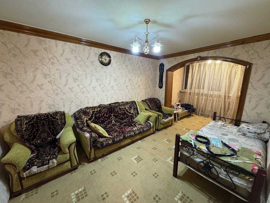 Продаётся 4х комнатная квартира с развитой инфраструктурой