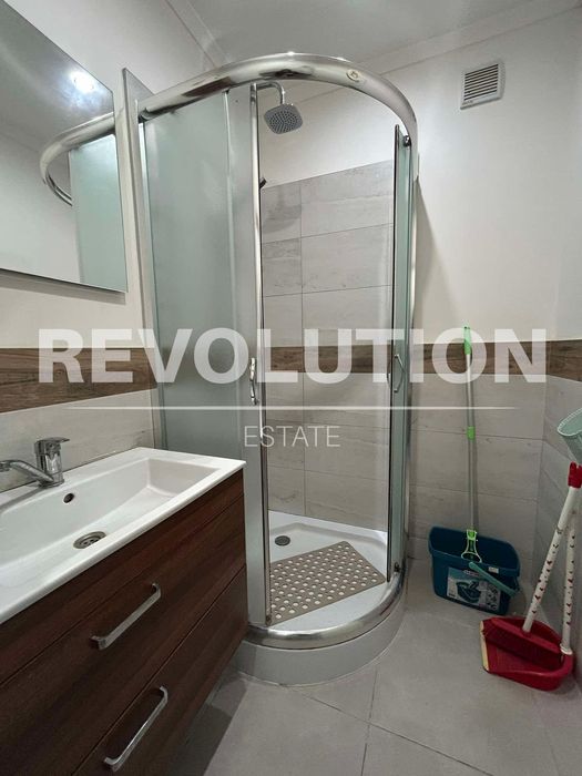 Дава се под наем Двустаен апартамент в Варна, Център - 55 кв.м за 450 € - Снимка #14