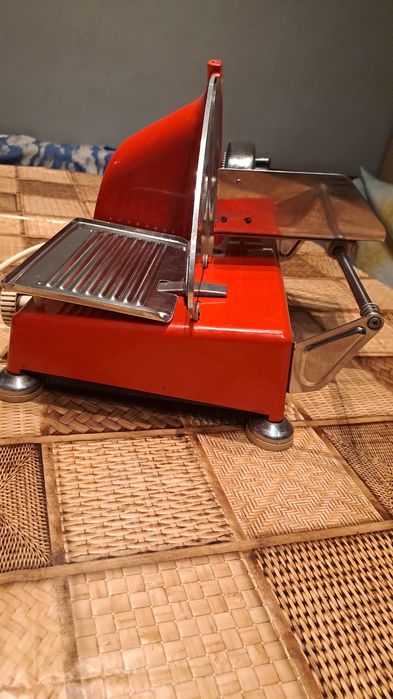 Машина за рязане на  колбаси  quick mill vintage