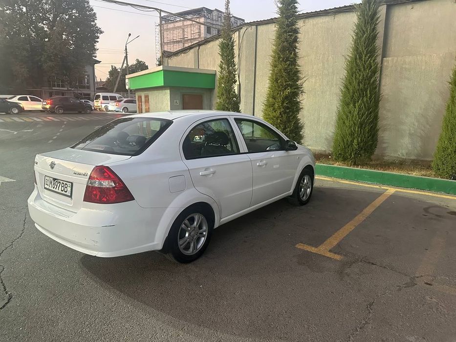 Ravon Nexia 3 Avtomat