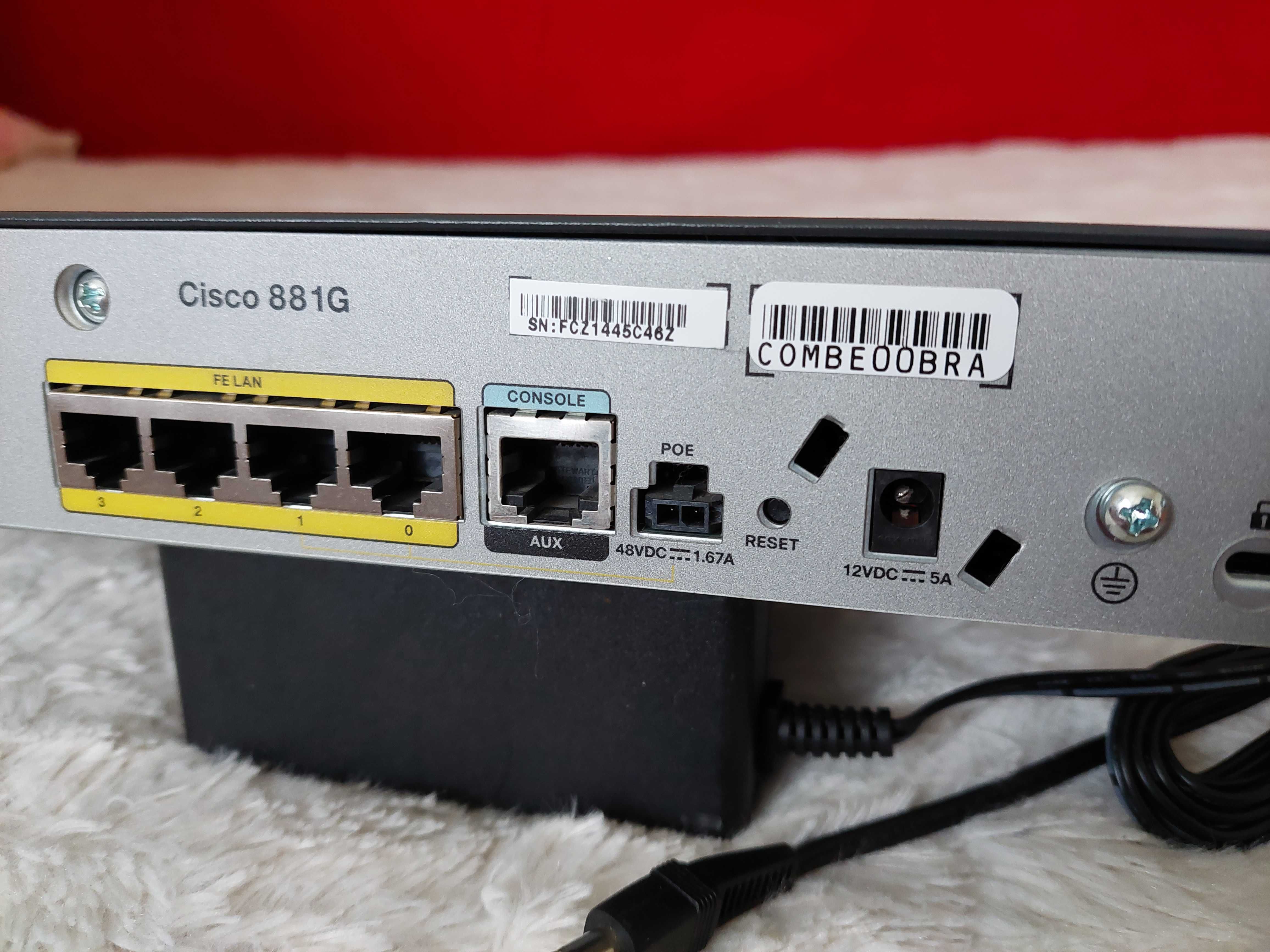 Router Cisco 800 Series Type 881 3g Ethernet Security Link 2,4GHz