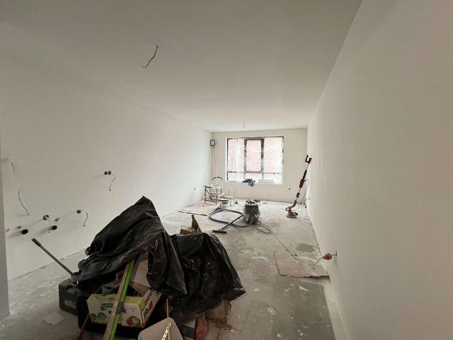 Тристаен апартамент за продажба в ж.к. Люлин-център, 2101756