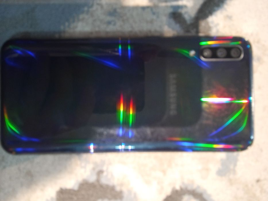 Самсунг а70. Память 128 гб