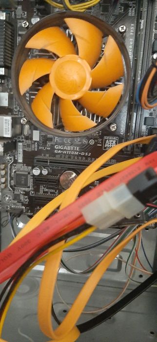 Kompyuter ddr4 sotiladi