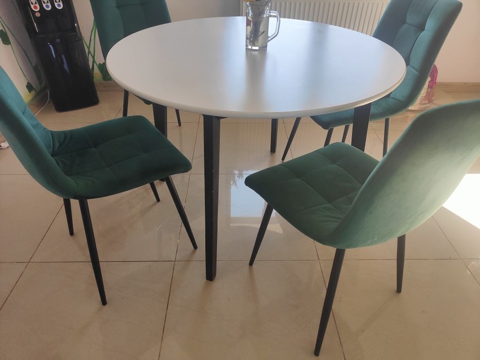 Masa rotunda bucătărie, diametru 105 cm