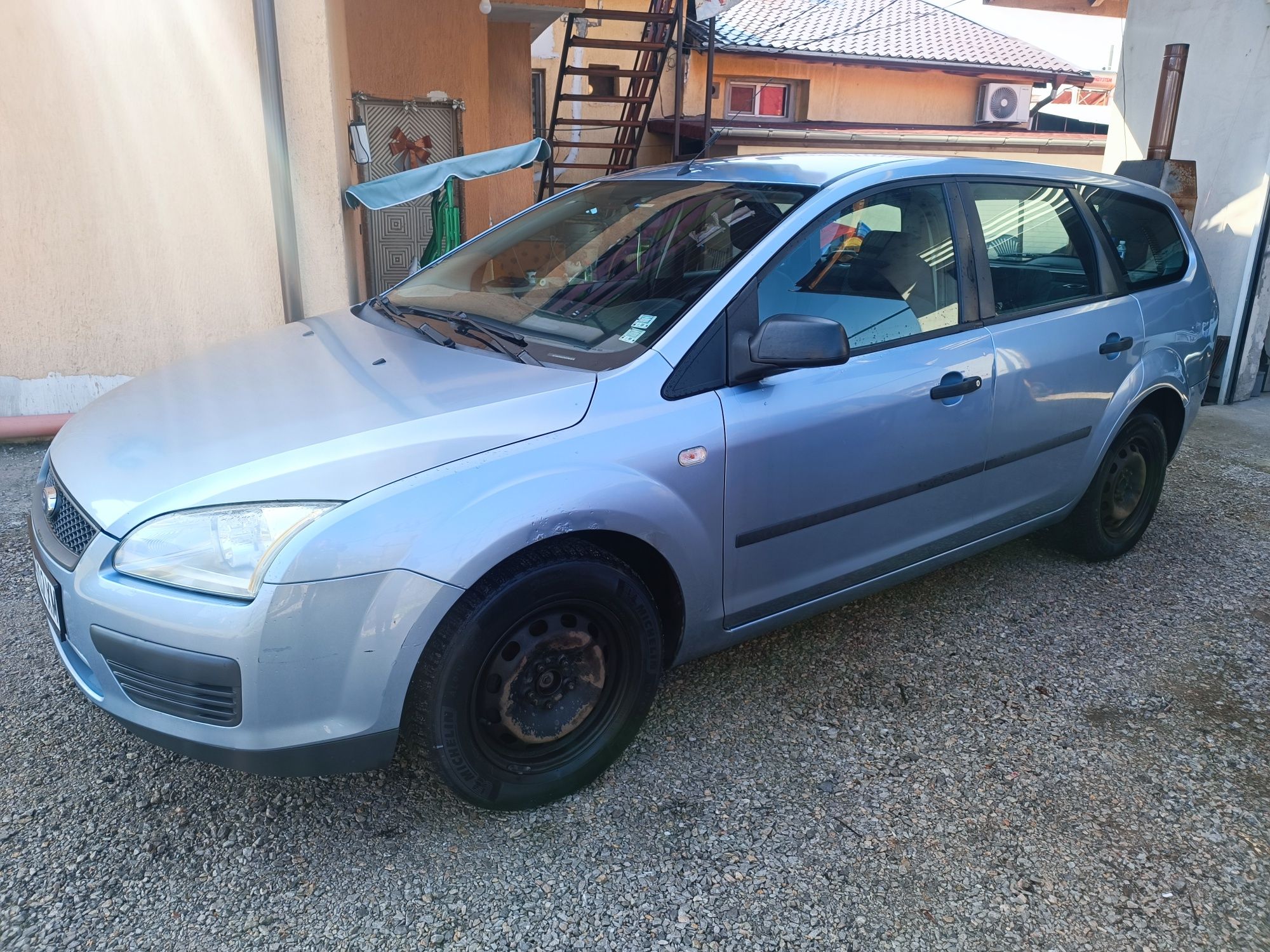 Ford focus 1.4 16v Газ