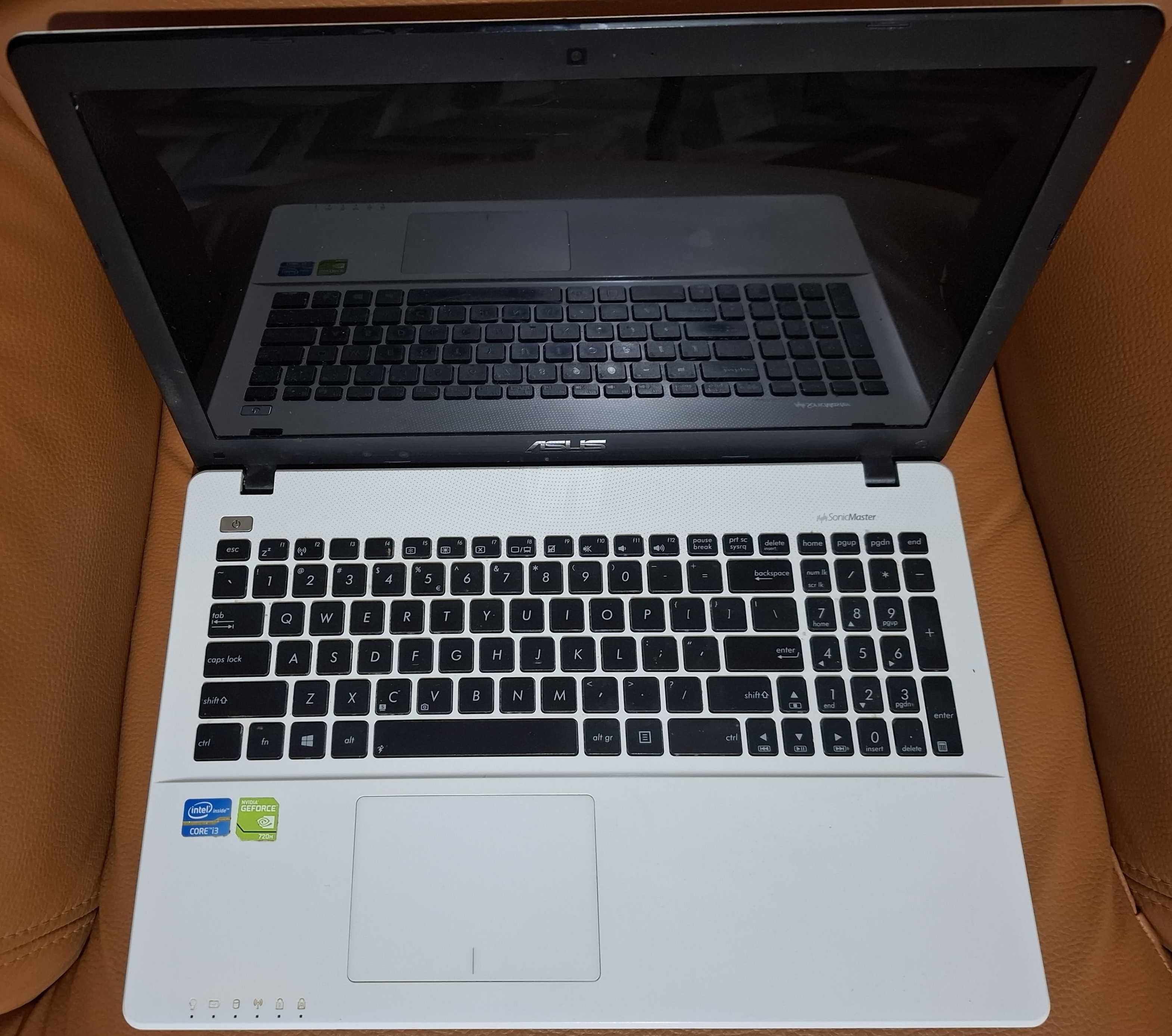 Vând ASUS X550CC i3-3217U • 8 GB RAM • SSD 250 GB • HDD 500GB