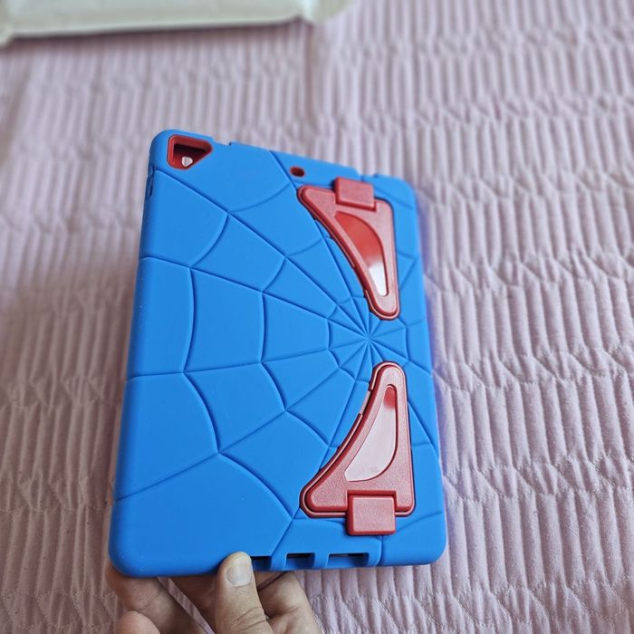 Husă protecție iPad 9.7 inch.     #412