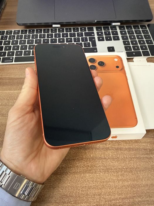 iPhone 17 Pro Max / 512 GB / Garanție 24 luni | Nou - desigilat