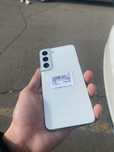 Samsung S22  8/256gb
