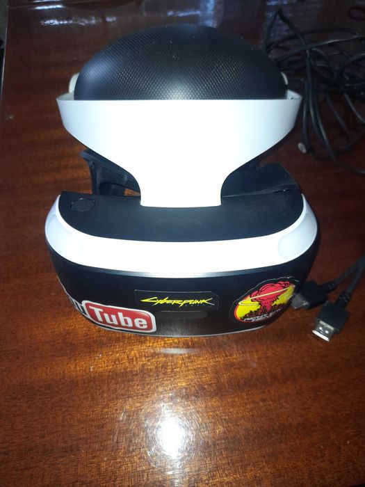 VR очила някой допълнителни аксесоари