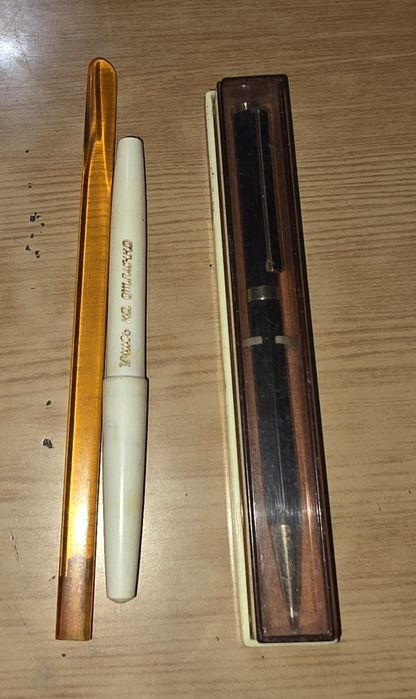 Ручка тяжёлая. Всего 3 Ручки. Цена за все ручки.