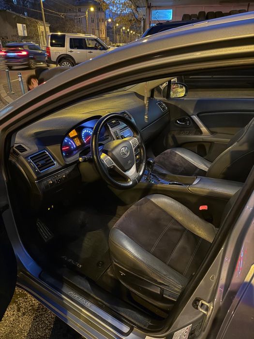 Toyota avensis 2013.06 2.2 d automat