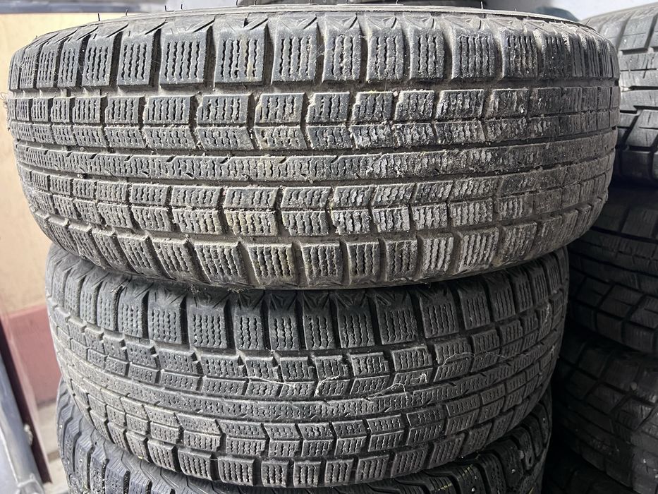 2 штуки зимних шин Boto BS66