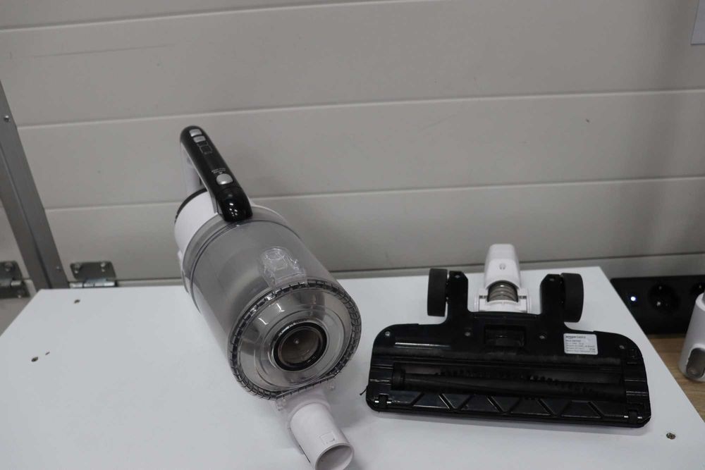 Вертикална прахосмукачка Amazon Basics 2 in 1 Cordless, 0,7л, 150W