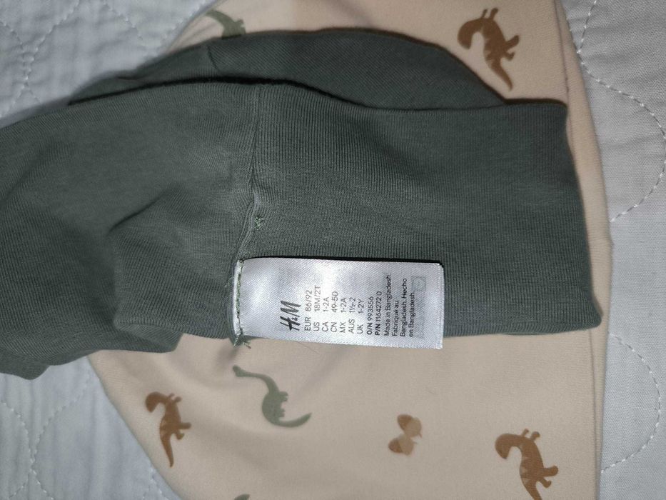 Set 2 căciuli, H&M, mărimea 86/92