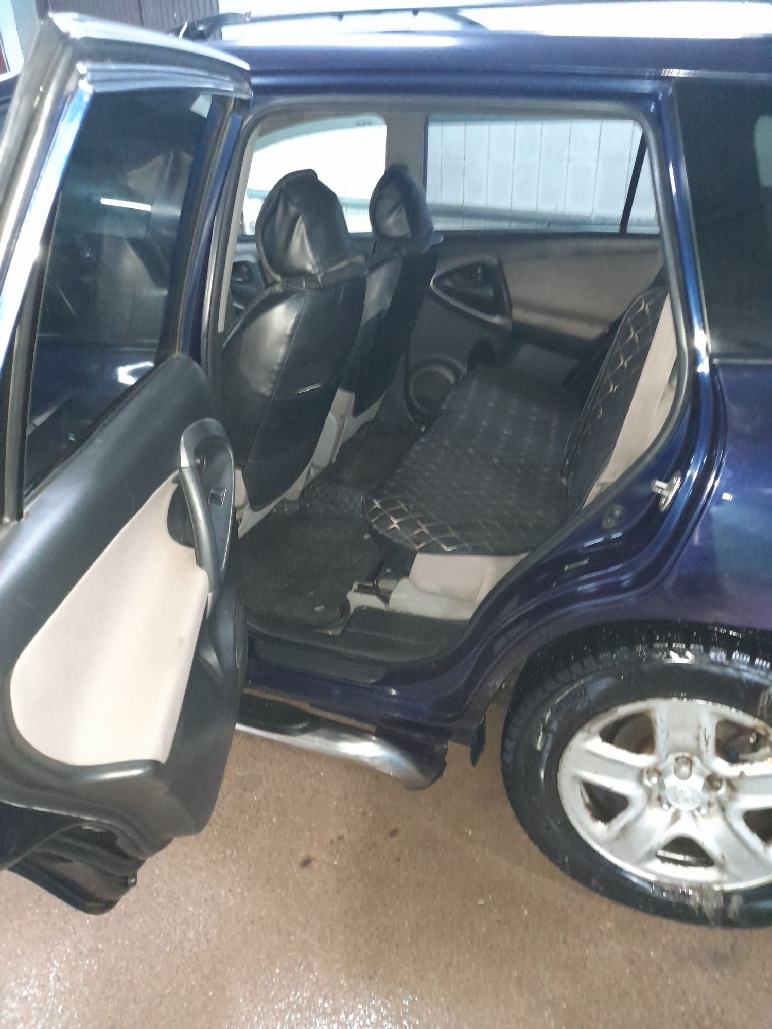 Toyota Rav4 2006г.в 2.4л