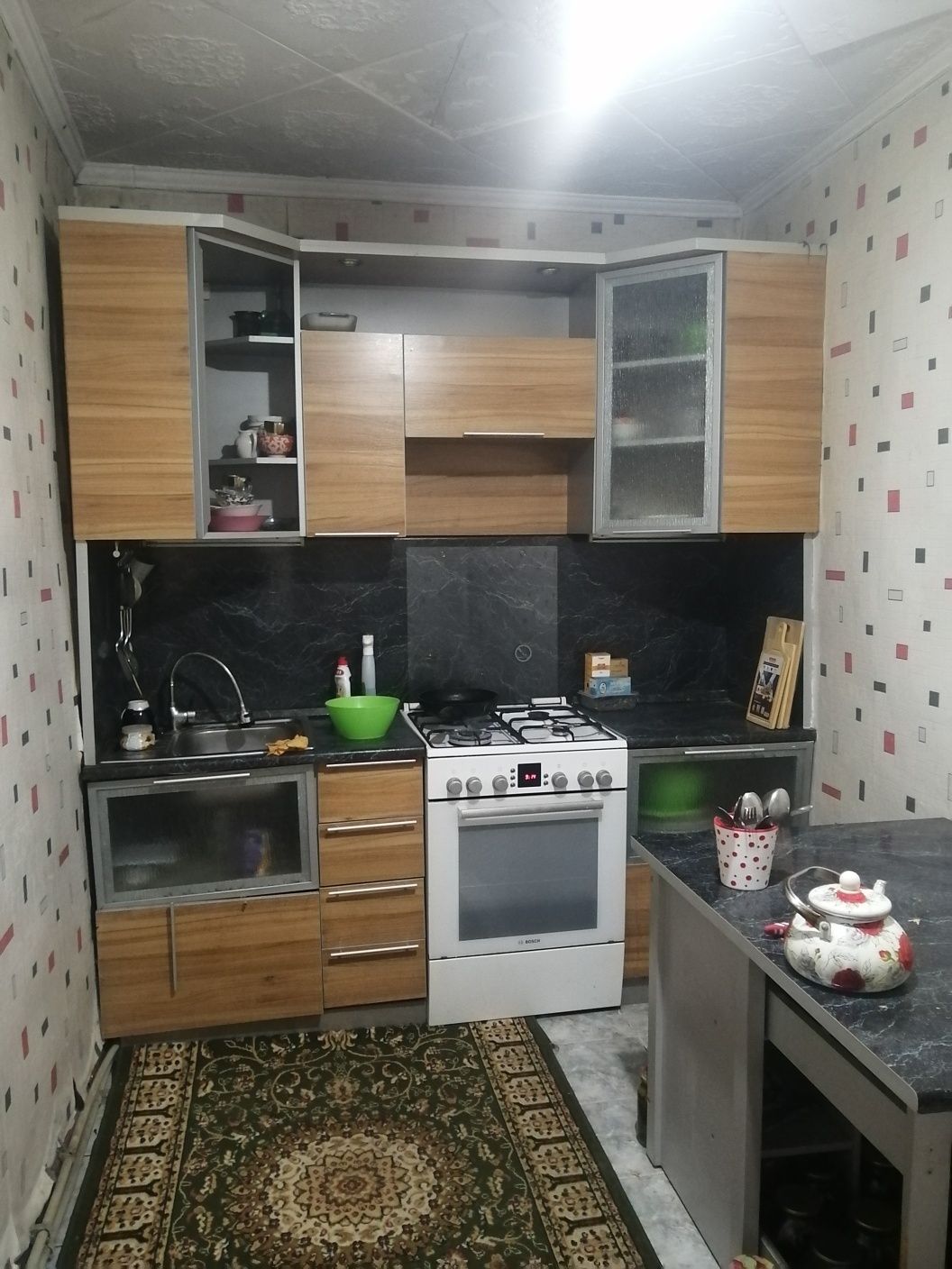 Продаётся кухня в отличном состоянии,