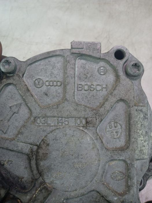 Pompa vacuum 2.0 tdi CFF CBAB 03l145100f Seat Exeo 1 [2009 - 2012]