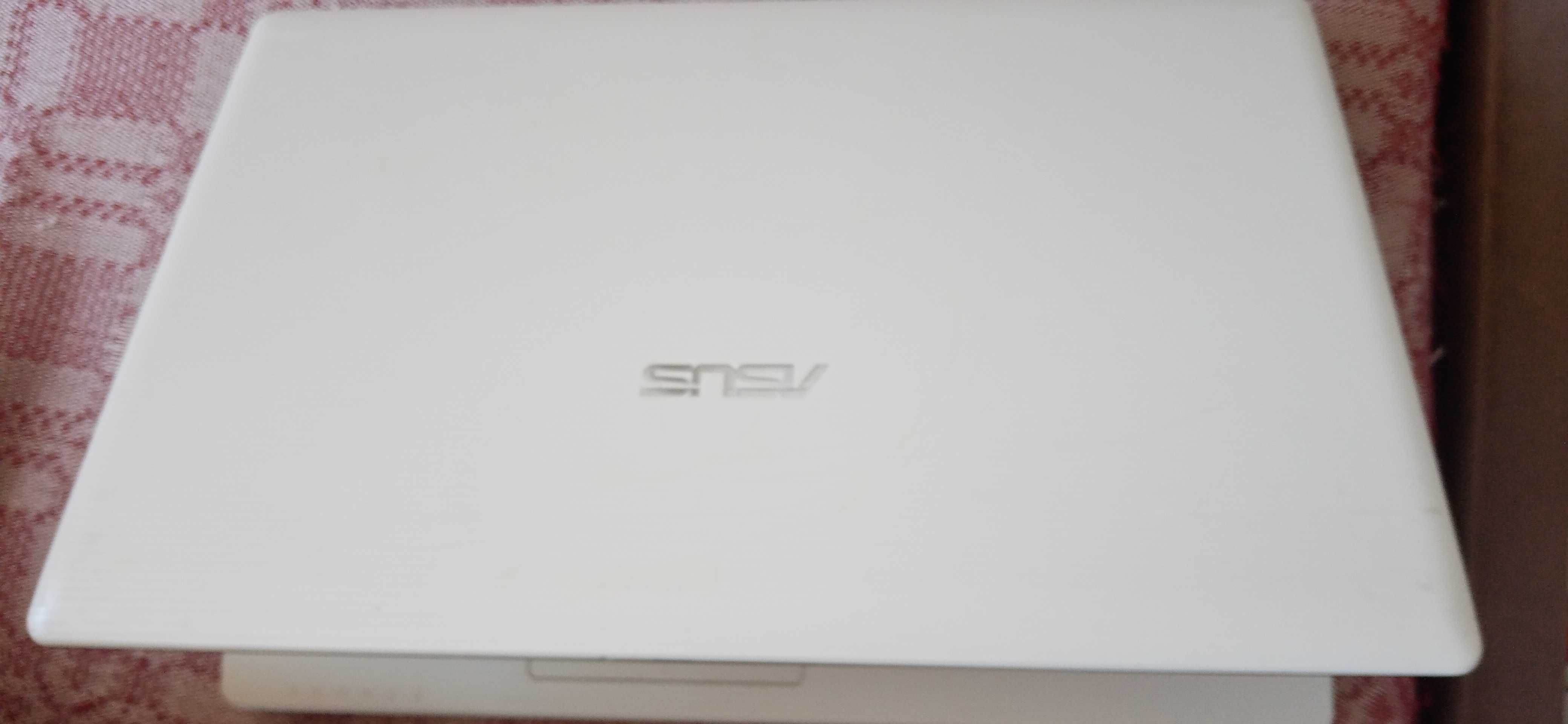 Продавам лап топ asus..
