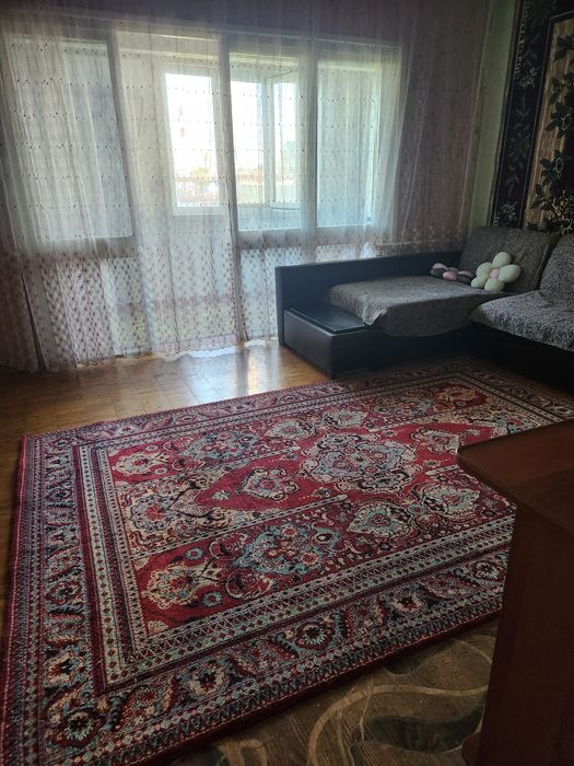 Сдаю 2х.ком.квартиру.По ул.Бобура