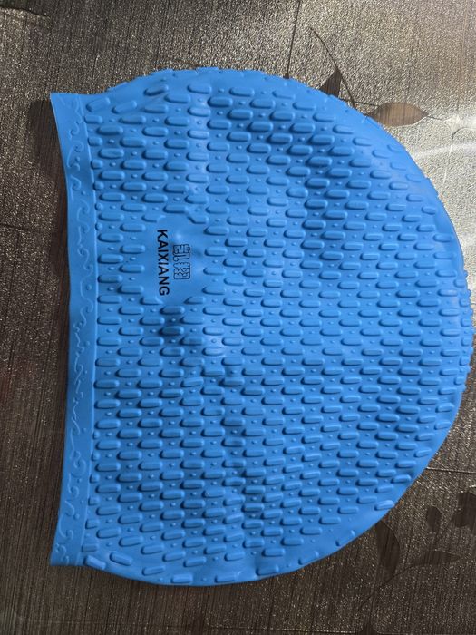 Продам шапочку для плавания.