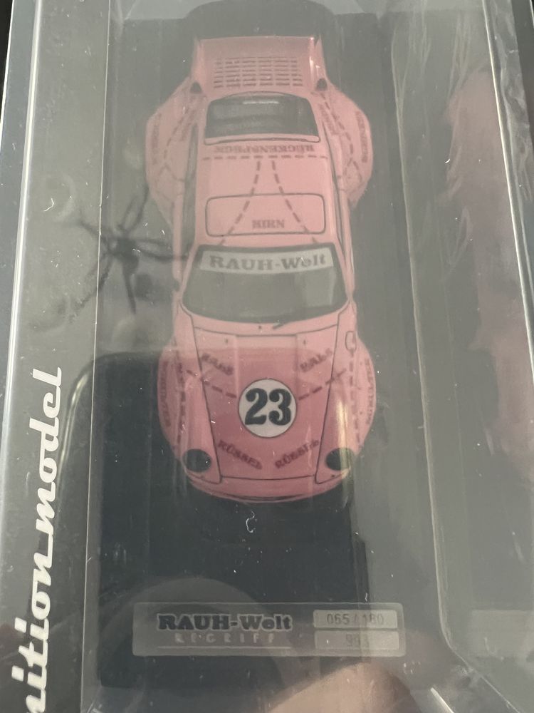 1:43 Ignition Model Porsche RWB 993 Pink Pig